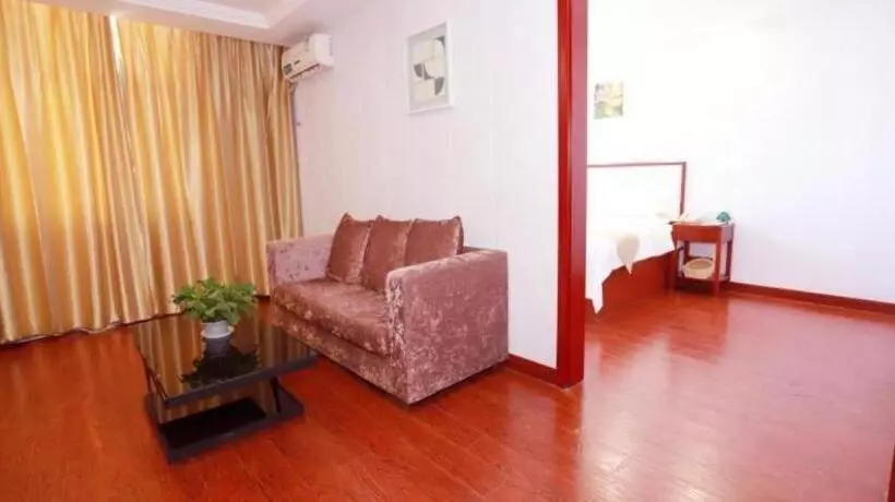 Hotelli Greentree Inn Yinchuan Pedestrian Street East Liqun Street Express