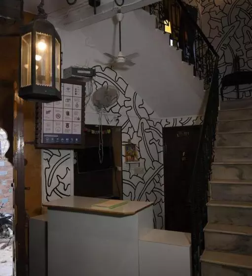 Hôtel Hostel Vostel