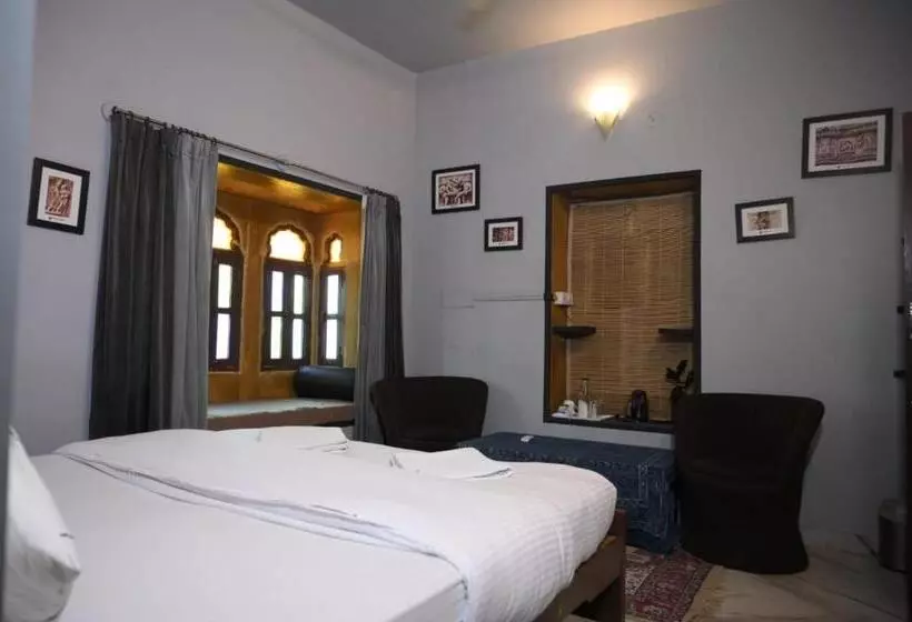 Hôtel Hostel Vostel