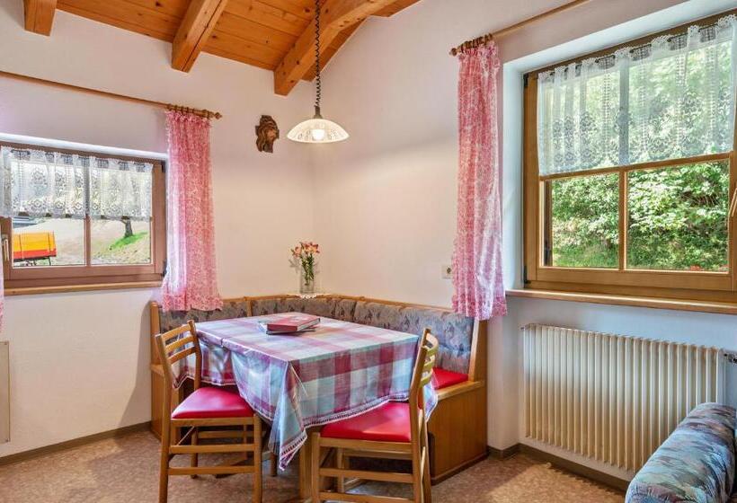 هتل Pilgramhof Kastelruth