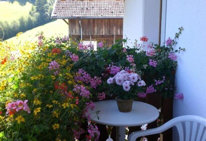 هتل Pilgramhof Kastelruth