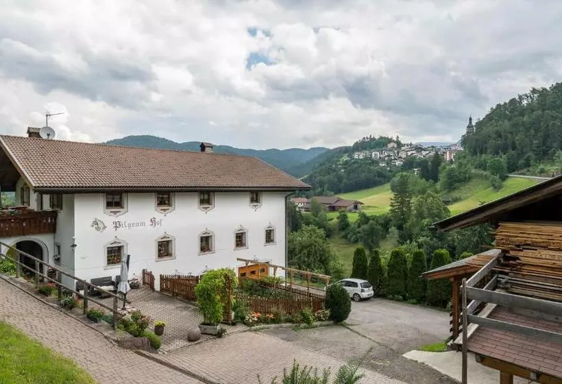 هتل Pilgramhof Kastelruth