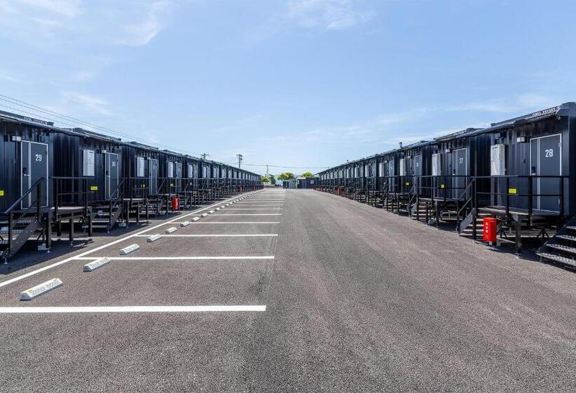 בית מלון כפרי R9 The Yard Omura