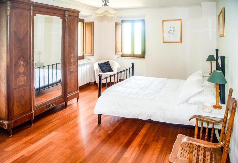 La Mela Rosa Bed & Breakfast