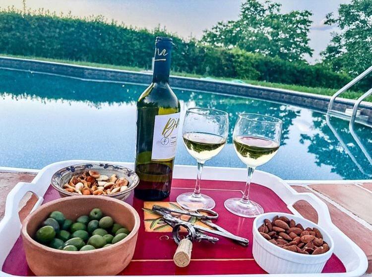 La Mela Rosa Bed & Breakfast