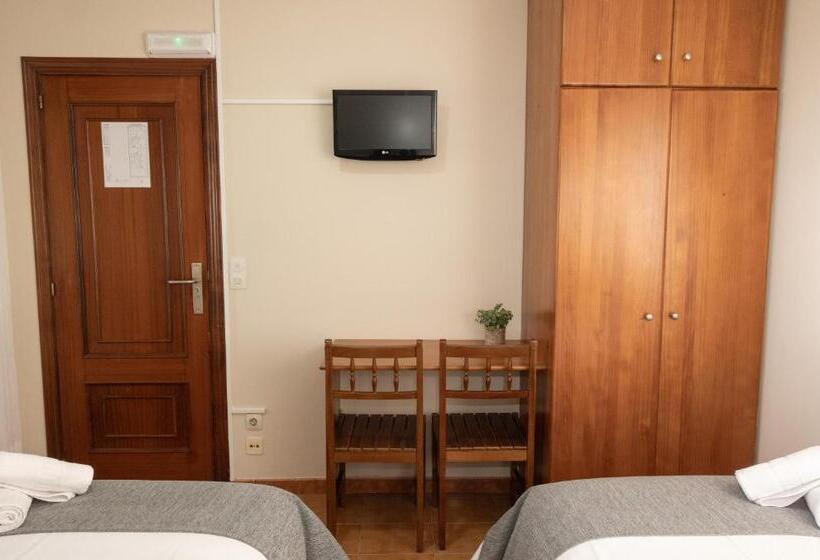 Pensión A Codeseira Melide