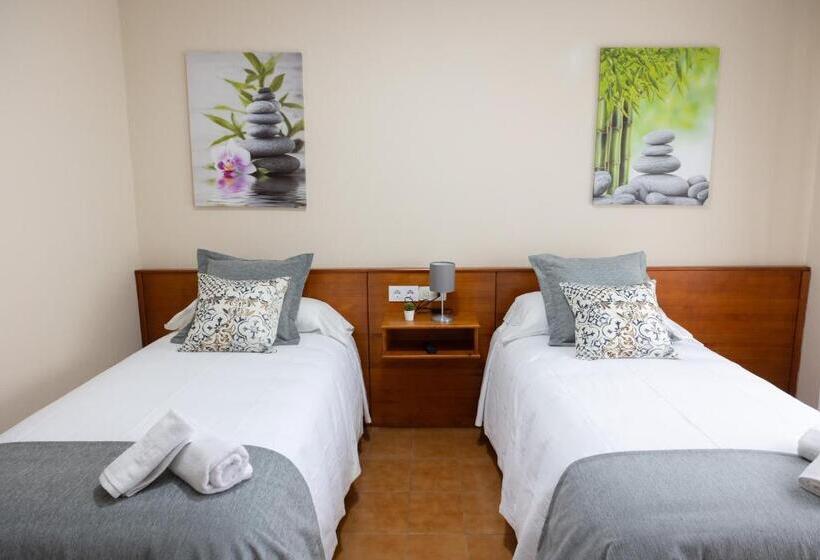 Pensión A Codeseira Melide