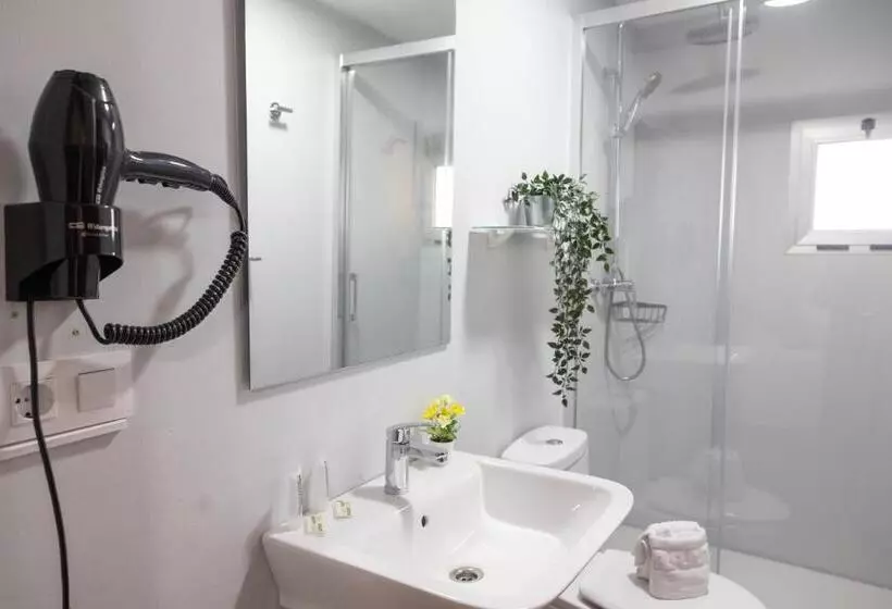 Pensión A Codeseira Melide