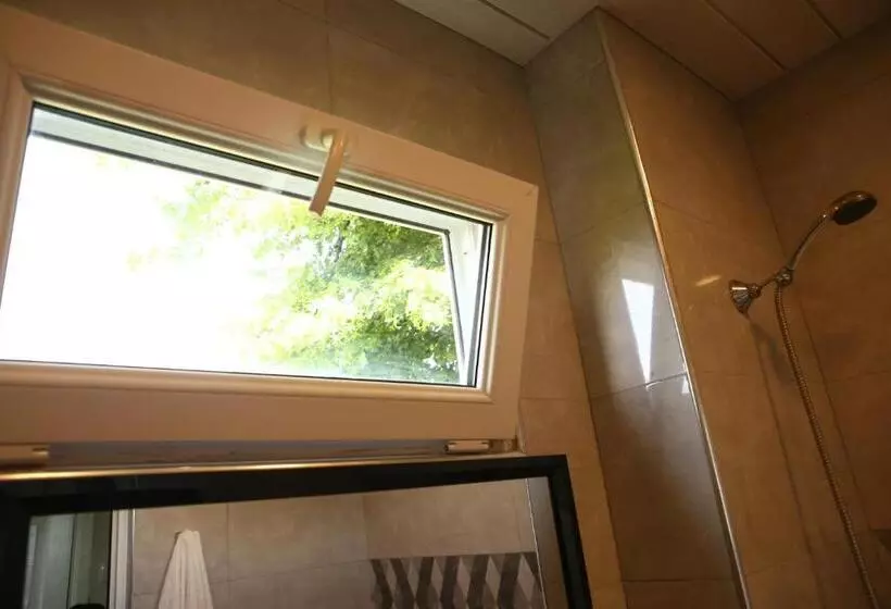 ペンション Collage Guesthouse