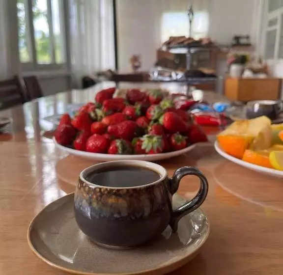 ペンション Collage Guesthouse