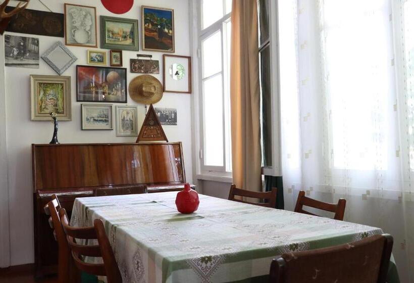 Pension Collage Guesthouse