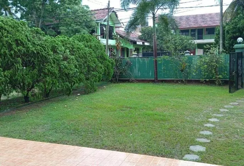 ペンション Vila