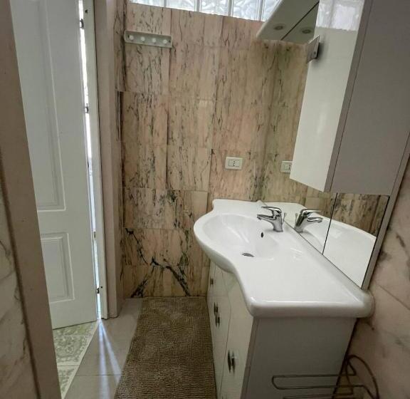 پانسیون Lo Scrigno