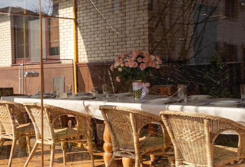 پانسیون Qazaq Qonaq Yi