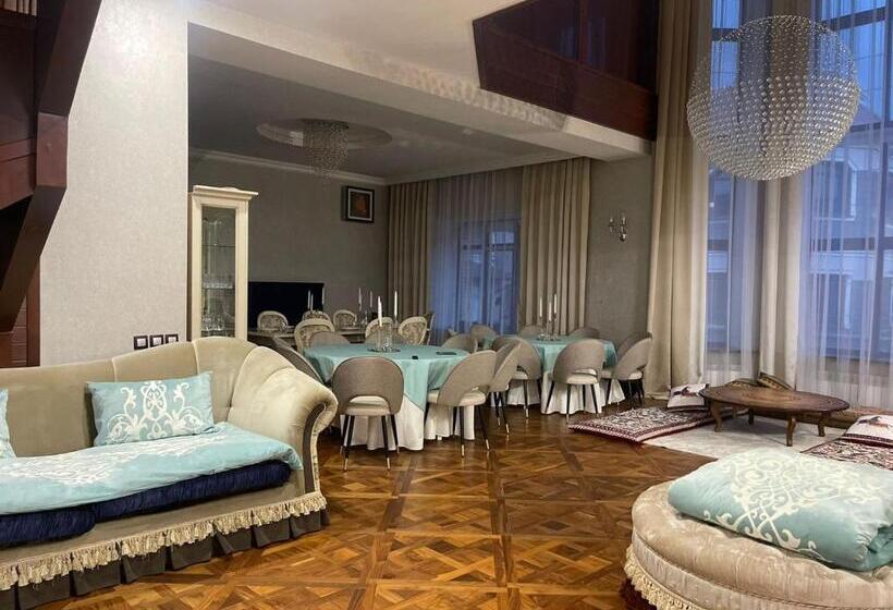 پانسیون Qazaq Qonaq Yi