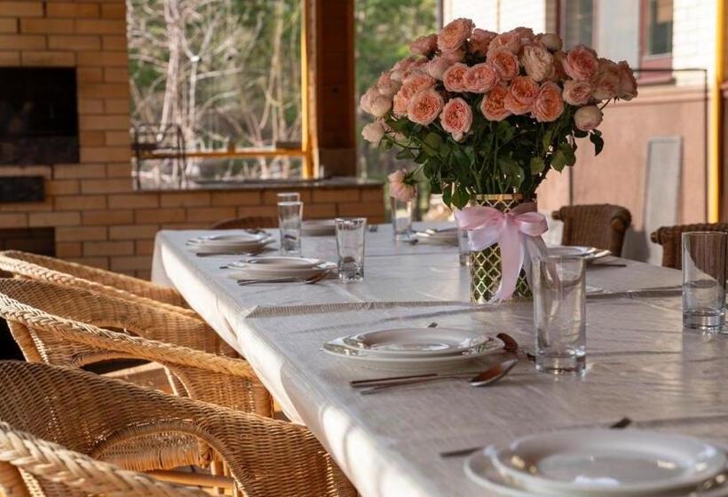 پانسیون Qazaq Qonaq Yi