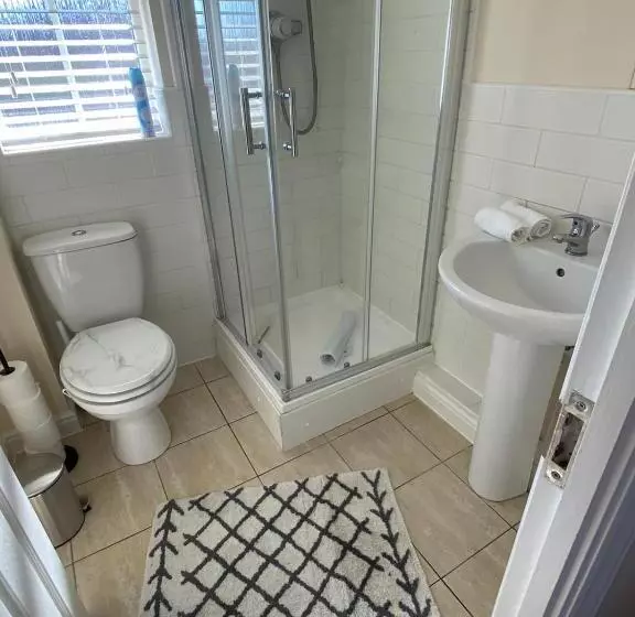 ペンション Radiant Guest House