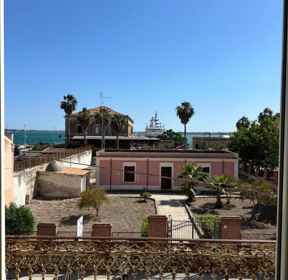 膳宿费 Sweet Room Ortigia