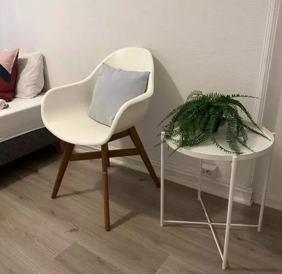 ペンション The Regent Suites