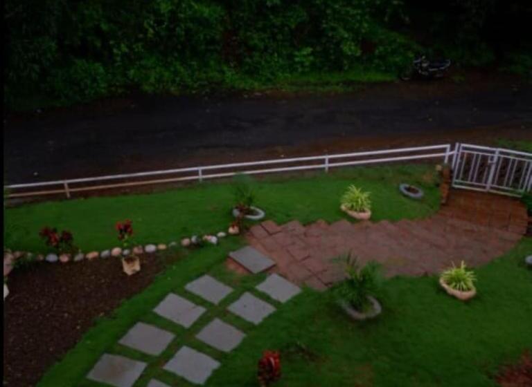 Resort Mountain View Farm & Camping Pali