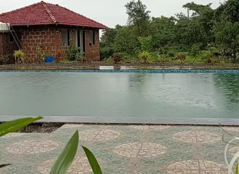 Lomakeskus Mountain View Farm & Camping Pali