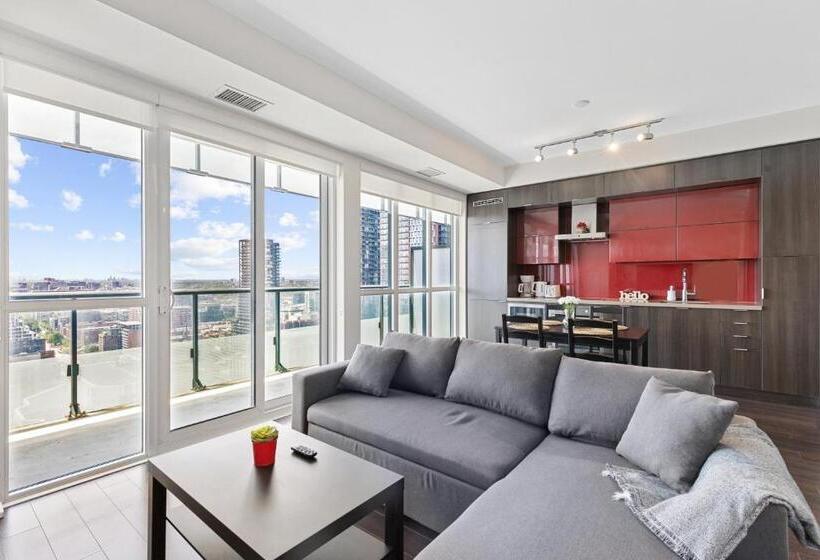 Executive Suite Lakeview Free Parking