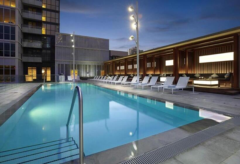 Executive Suite Lakeview Free Parking