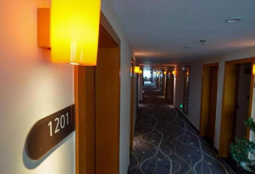 هتل 7 Days Premium·hengyang Wanda Plaza