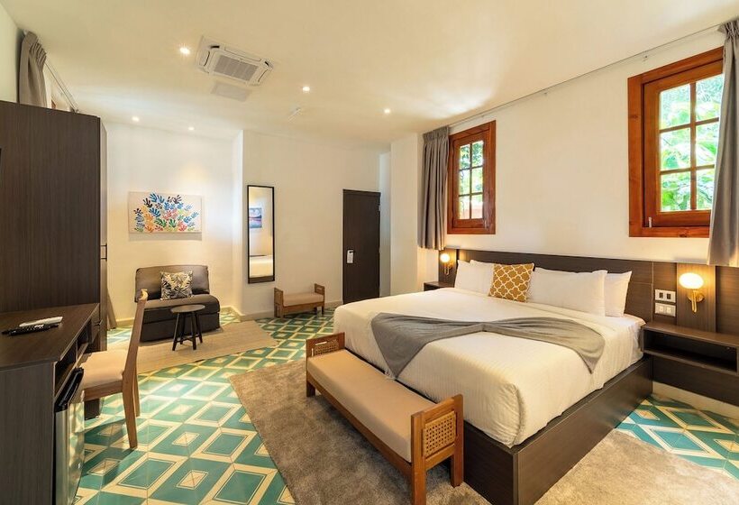 هتل Empyrean Art Deco