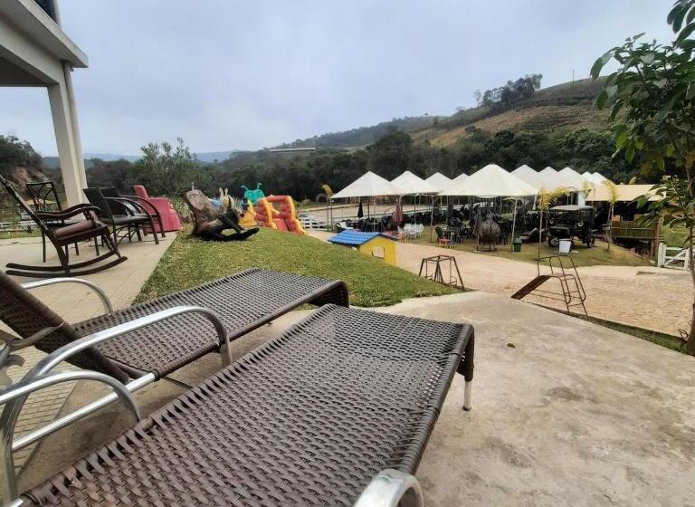 فندق Fazenda Recanto