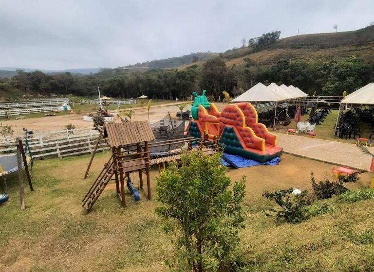 فندق Fazenda Recanto