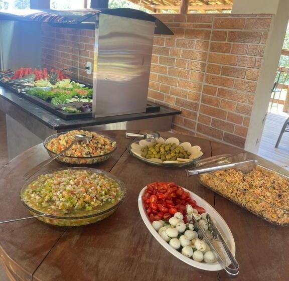 فندق Fazenda Recanto