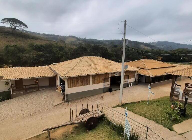 فندق Fazenda Recanto