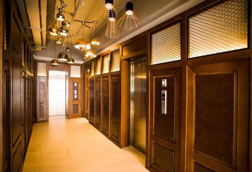 Hotelli James Joyce Coffetel·hefei Binhu Provincial Government Tangxihe Park Metro Station