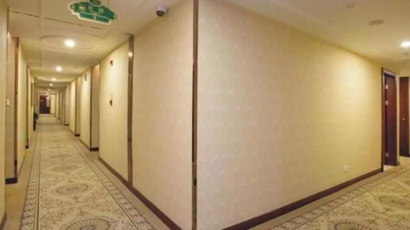 Hotelli Vienna 3 Best Hongqiao Exhibition Center Beiqing Highway