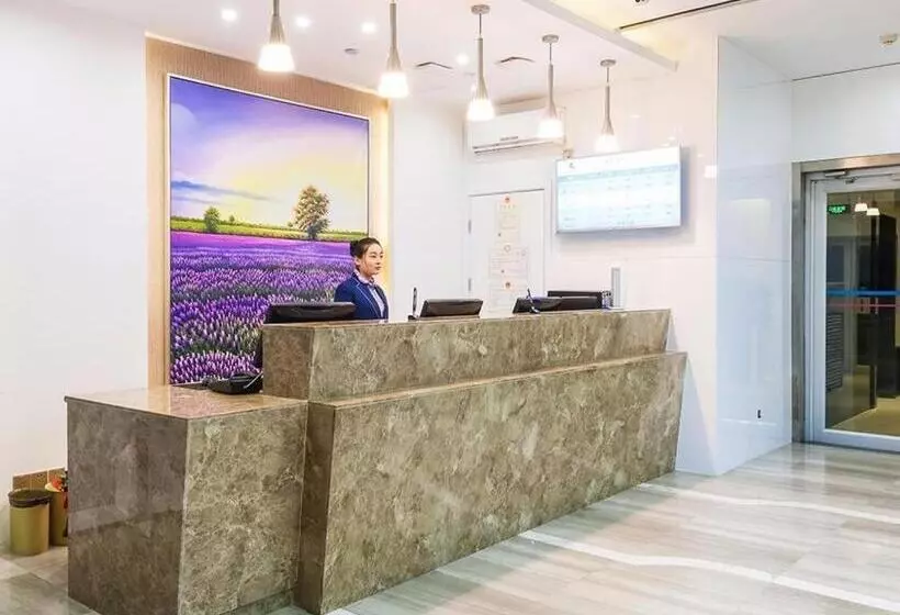 Lavande Hotel Chengde Mountain Resort Railway Station