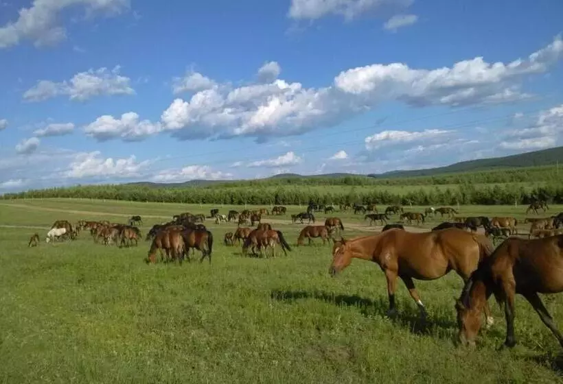 Lavande Hotel Chengde Mountain Resort Railway Station
