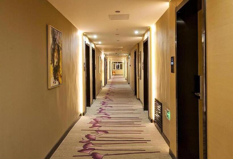 Lavande Hotel Chengde Mountain Resort Railway Station