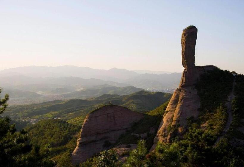 Lavande Hotel Chengde Mountain Resort Railway Station