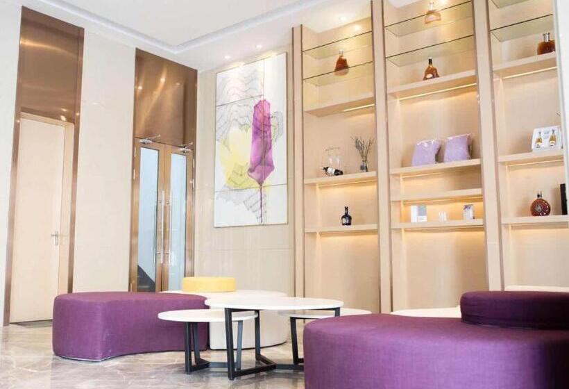 Lavande Hotel Shenzhen North Station Huawei Gangtou Metro Station