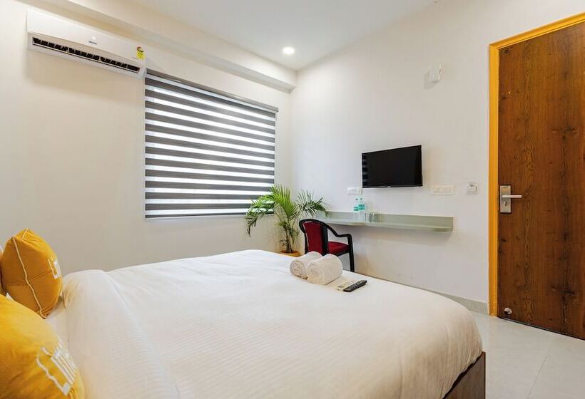 Lime Tree Hotel Genpact Vatika Chowk