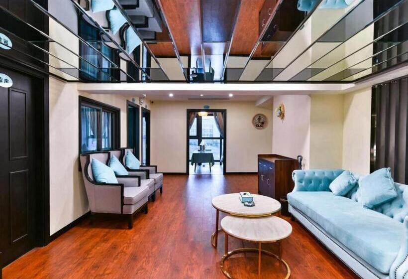 Xana Hotelle Chengdu Pidu Longhushu Xintianjie Technical College