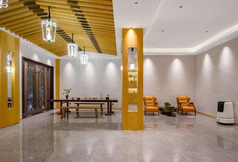 万悦国际酒店机场火车站店