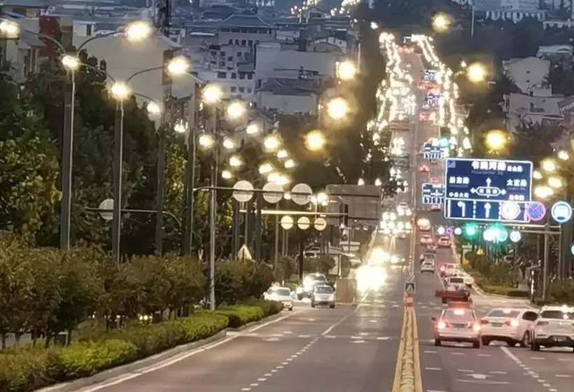 Aamiaismajoitus (B&B) 登封嵩山居精品民宿