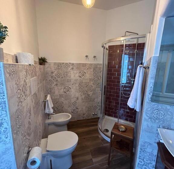 민박 La Casa Di Ilde Maison De Charme Et D Art