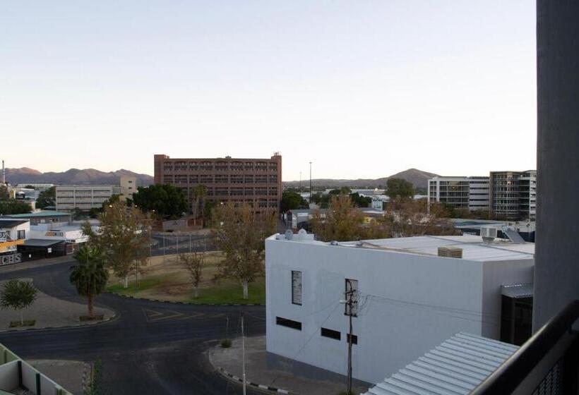 تختخواب و صبحانه Shomer Merensky Apartment