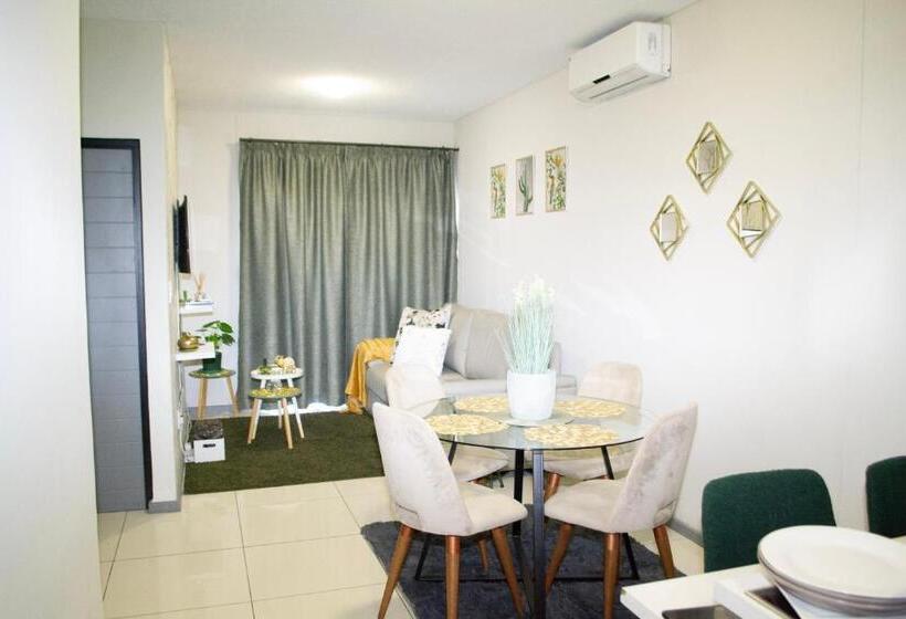 تختخواب و صبحانه Shomer Merensky Apartment