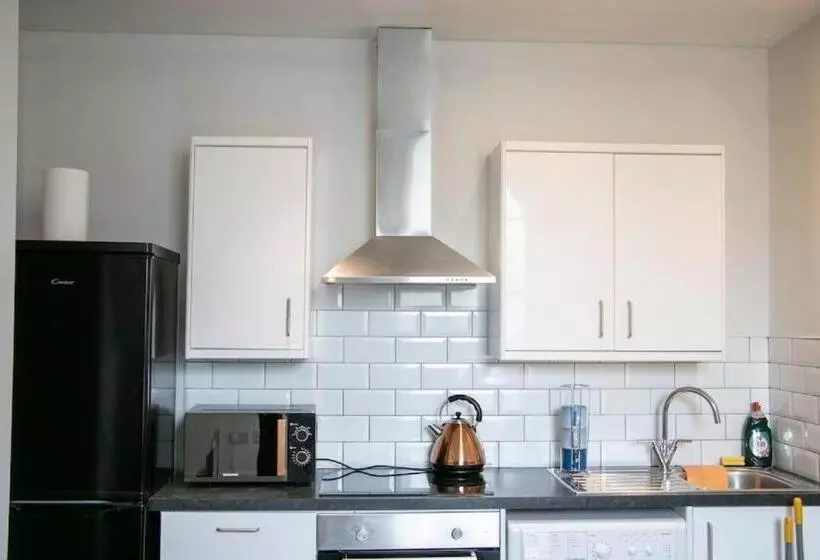 Fortunae City Center Ensuite Apartments