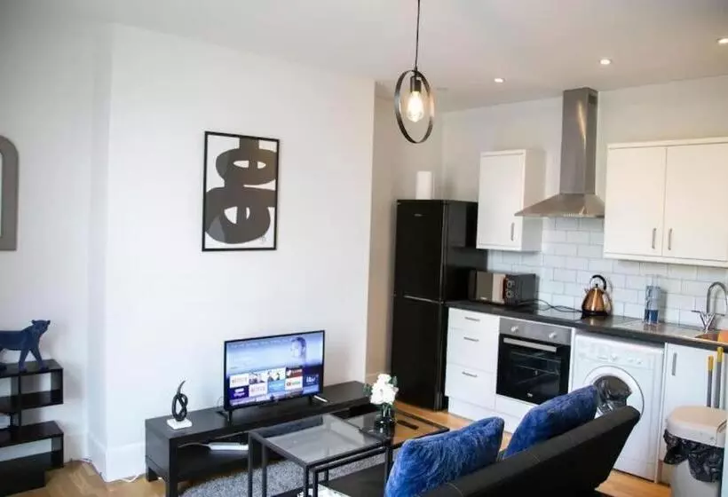 Fortunae City Center Ensuite Apartments