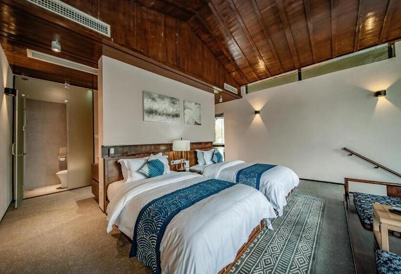 Hotel 雷山西江龙塘山房